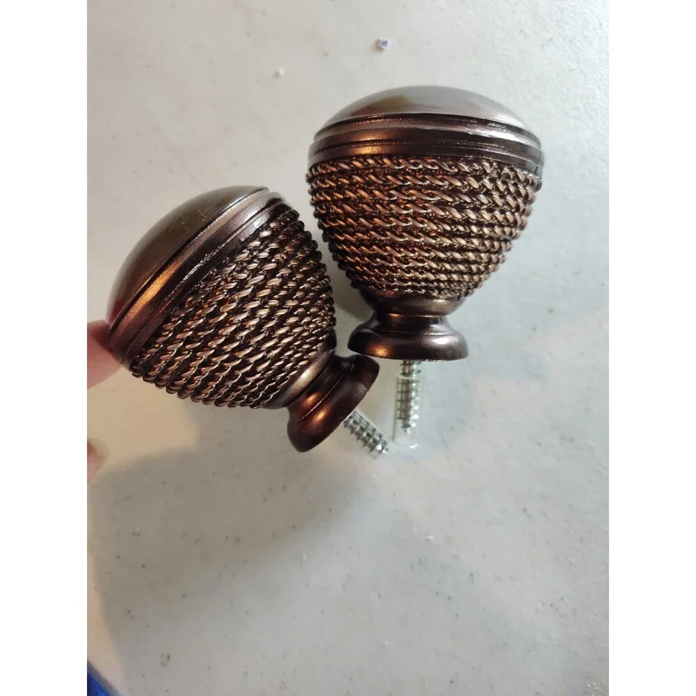 KAMANINA bronze finials